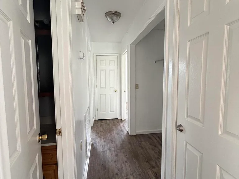 748 Pauline Ave — Photo 4