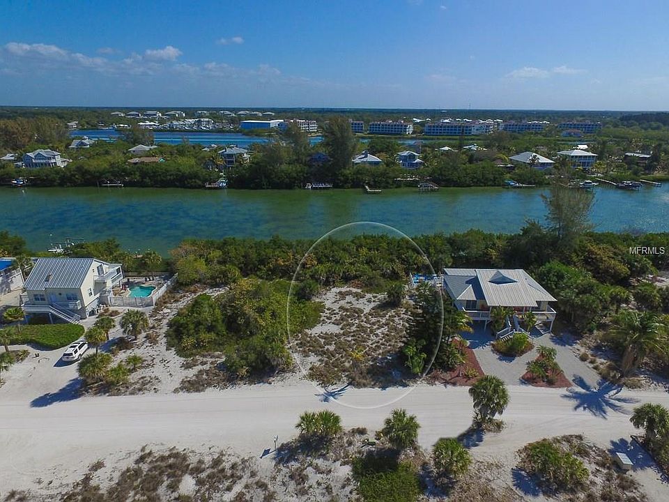 1st image of 150 Bocilla Dr