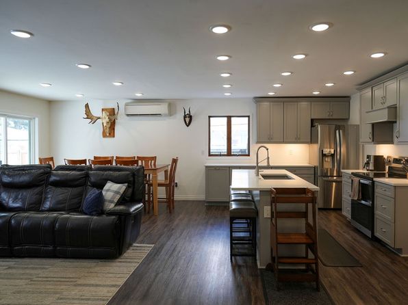 (undisclosed Address)