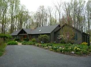 3237 Creighton Dr, Manheim, PA 17545