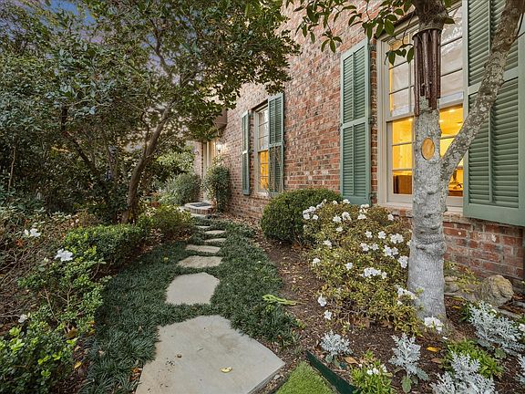 5th image of 5515 Sauve Ln