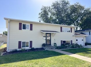 1907 Sunset Ave, Norfolk, NE 68701