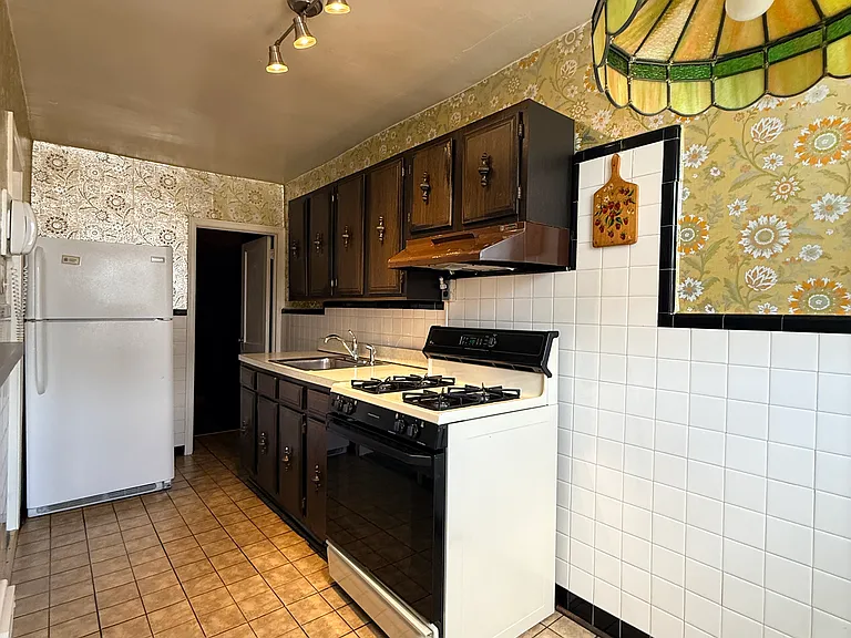 3303 Hartel Ave — Photo 66