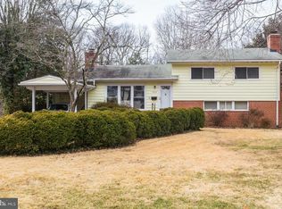 4804 Bradford Dr, Annandale, VA 22003