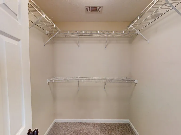 253 High Meadows Cir — Photo 24