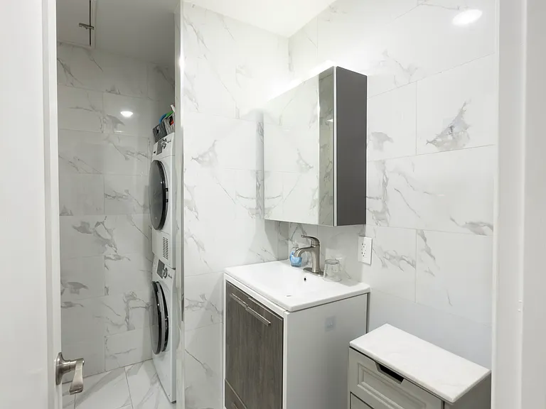 37 N 3rd St #3R — Photo 4