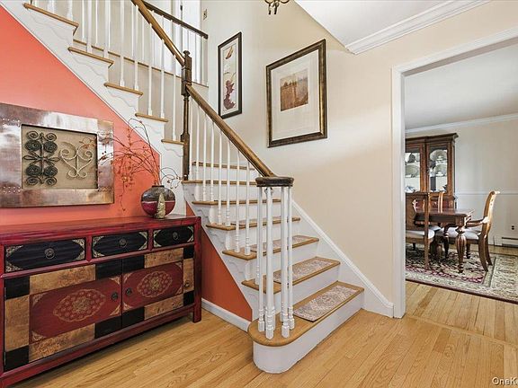 3rd image of 15 Lake Gilead Road