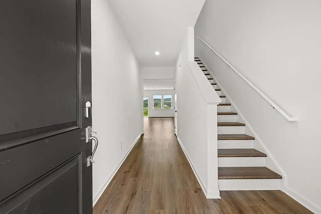 Building Photo - 81 Saddlebred Way