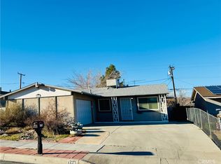 1733 Paloma St, Barstow, CA 92311