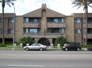 19009 Sherman Way, Reseda, CA 91335