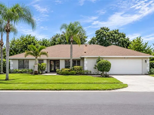 2370 Pine Woods CIR #35, NAPLES, FL 34105