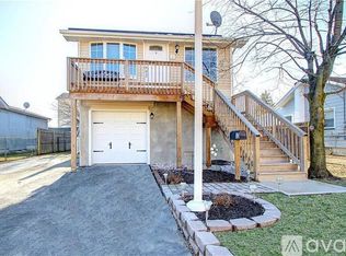 13 River Rd, East Brunswick, NJ 08816