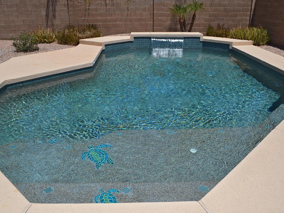 1st image of 43586 W Oster Dr