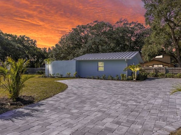 905 N Tropical Trl