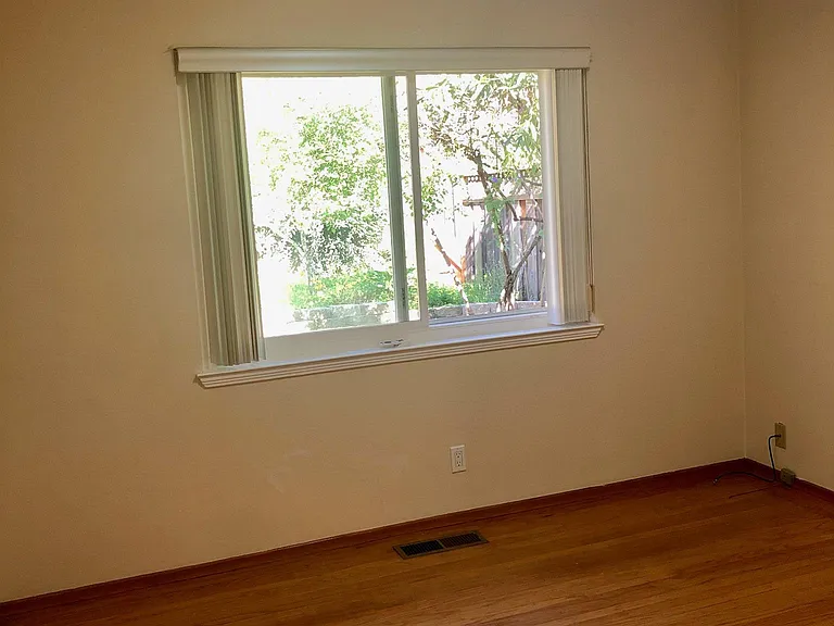 2506 Read Ave — Photo 17