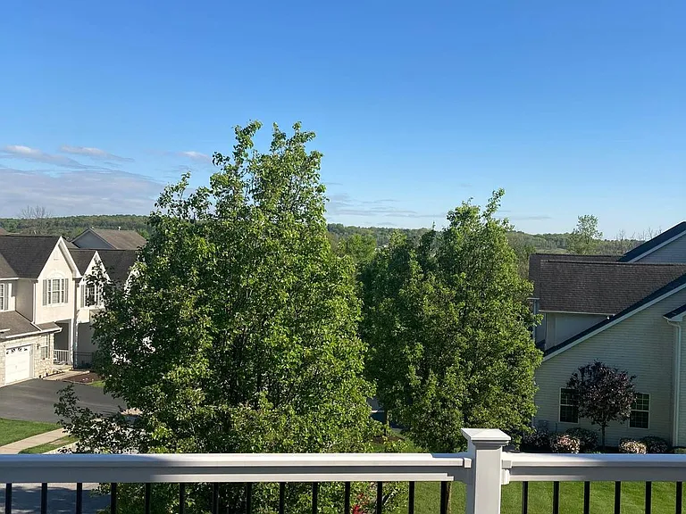 118 Madison Way — Photo 23