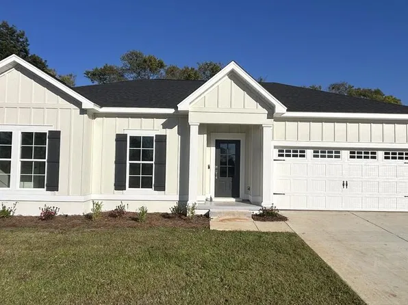 62 Grove Hill Ln, Newton, AL 36352