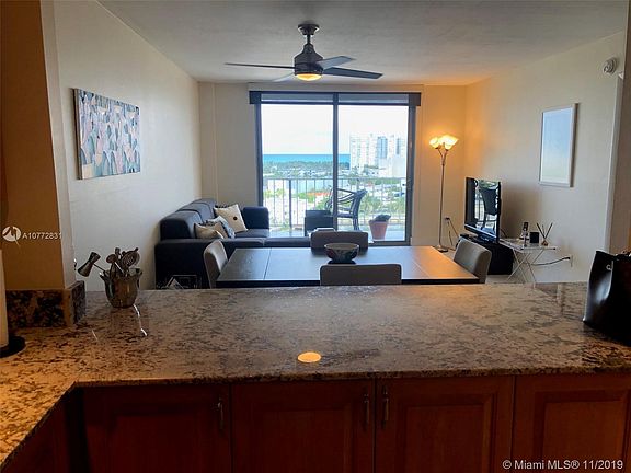 5th image of 6900 Bay Dr APT 11E