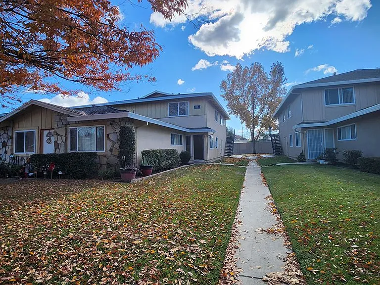 Palisade Ave - Fourplex — Photo 1
