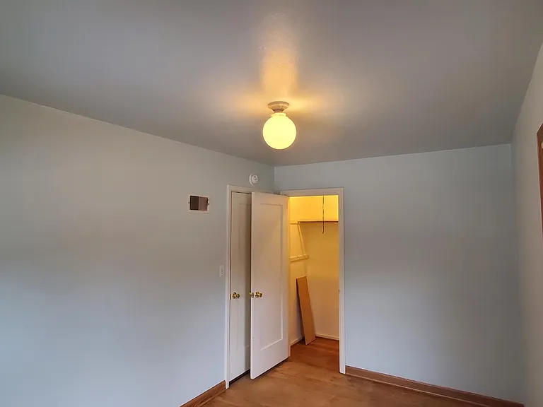 1220 N 26th St — Photo 13