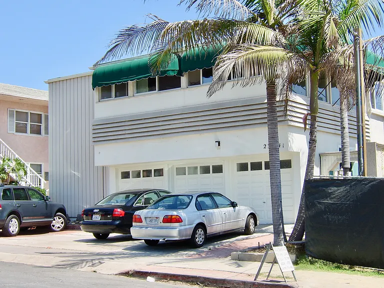 235 Bonair St — Photo 11