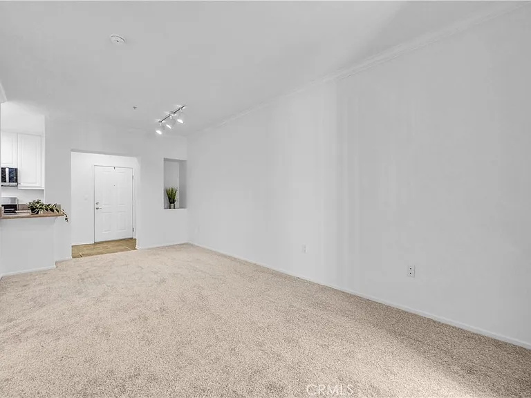3212 Watermarke Pl — Photo 17