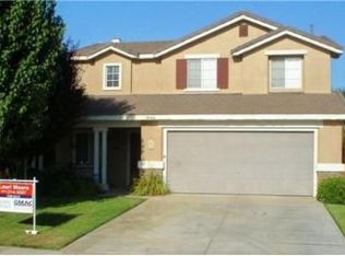 30304 Twain Dr, Menifee, CA 92584