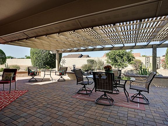 3rd image of 14666 W Antelope Dr