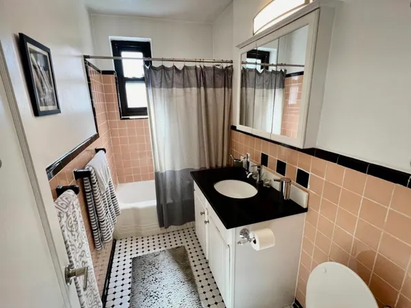 88-10 32nd Avenue image 7 of 9