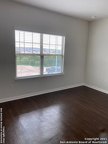 10329 Lynwood Vlg #101 — Photo 10