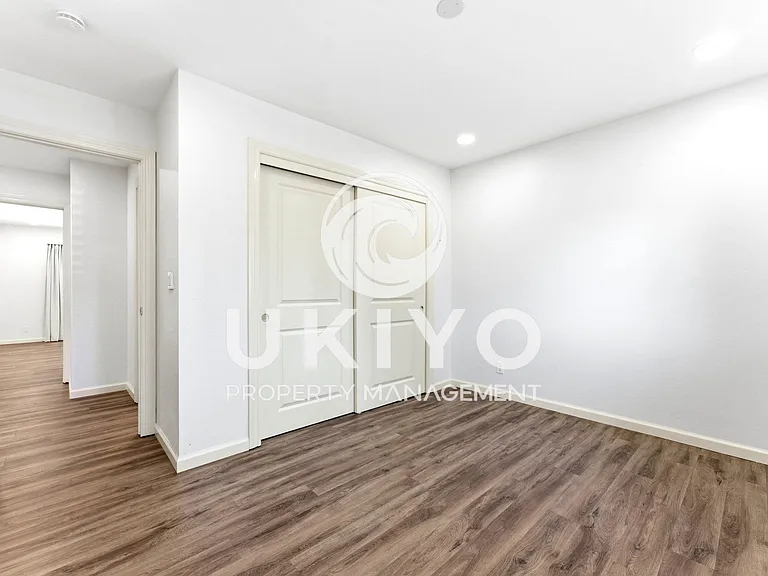 645 Keith Ct — Photo 37