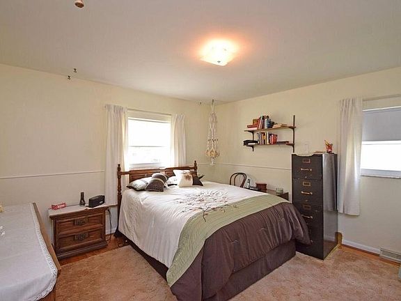 4th image of 2597 N Kathwood Cir