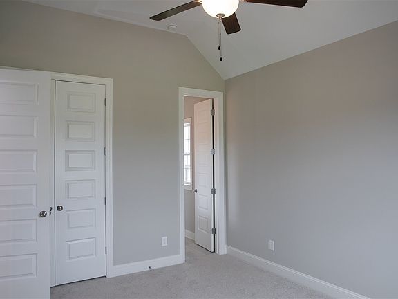 4th image of 1478 Covington Wood Dr Lot 5