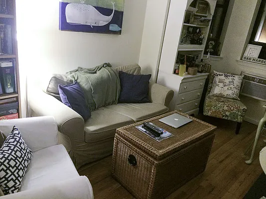 Rented by Francine Realty | media 5