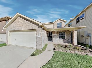 5010 Deerpath Dr, Conroe, TX 77303
