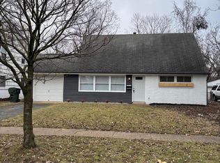 1612 Simpson Dr, Columbus, OH 43227