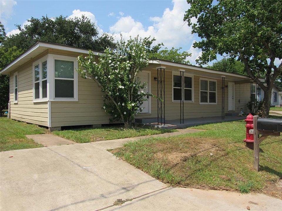 1st image of 1307 W 10th St #1309