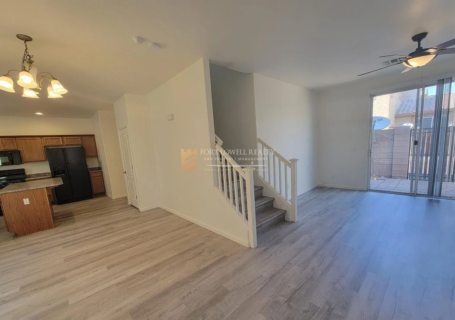 3 Bedroom, 2.5 Bathroom Home Available Now — Photo 3