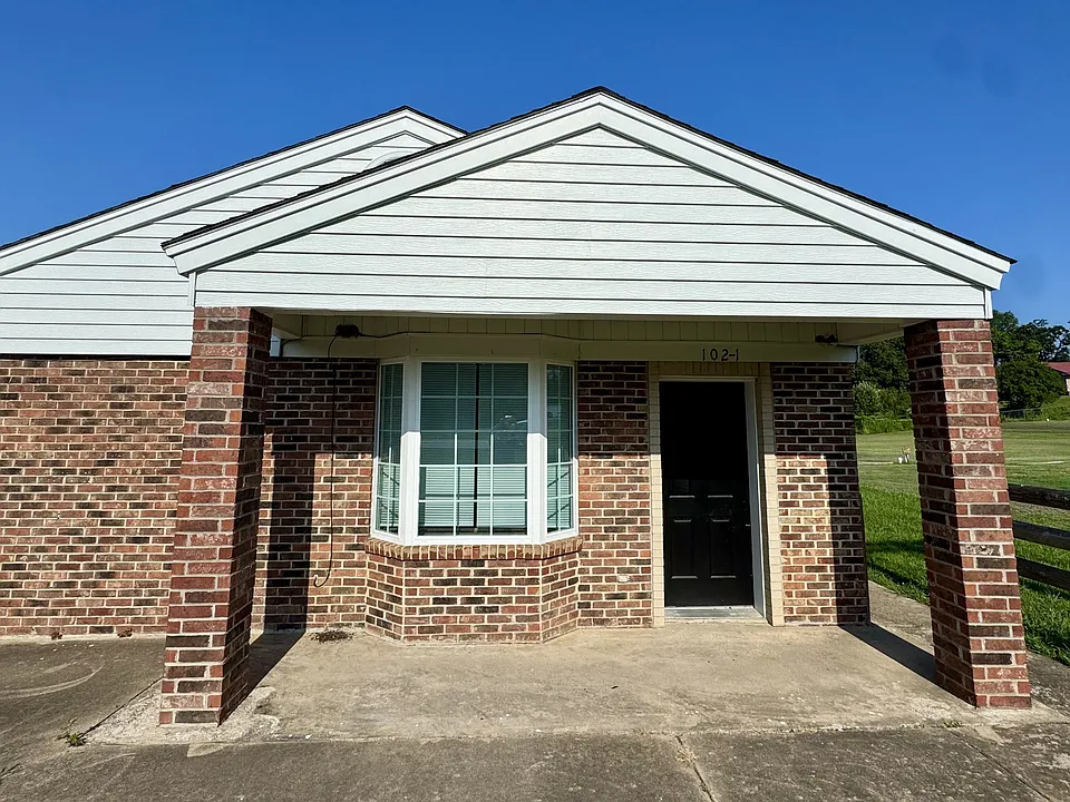 102 S Roland Rd #1