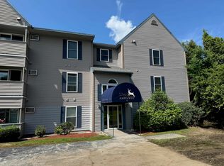 92 Eastern Ave APT 201, Manchester, NH 03104