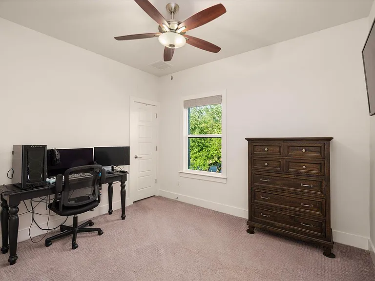 625B Las Colinas Dr — Photo 25