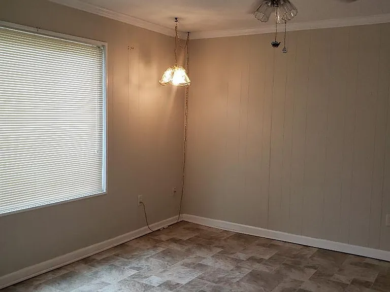 1730 Raoul Wallenberg Blvd — Photo 12
