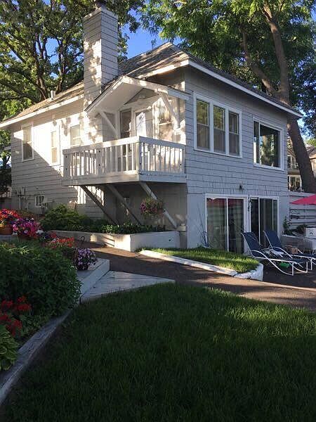 1st image of 4560 Lake Ave