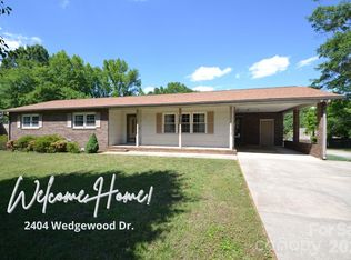 2404 Wedgewood Dr, Salisbury, NC 28146