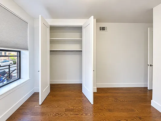Bedroom, photo 7