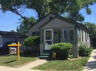 1962 Martin Rd, Ferndale, MI 48220