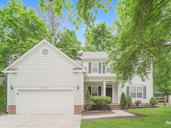 7340 Maitland Ln, Charlotte, NC 28215