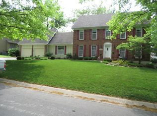 12012 Fairway Rd, Leawood, KS 66209