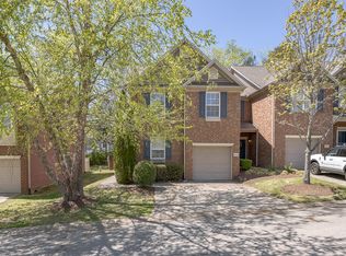 8334 Oak Knoll Dr, Brentwood, TN 37027