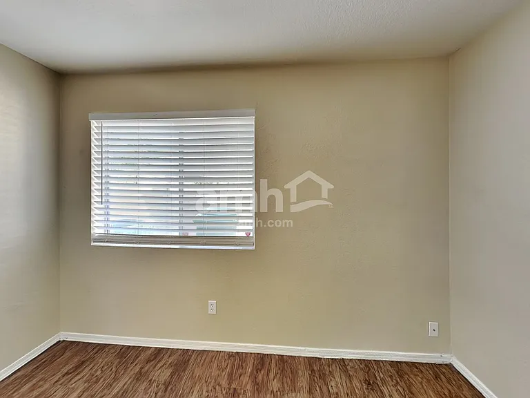 6760 W Alegria Dr — Photo 13